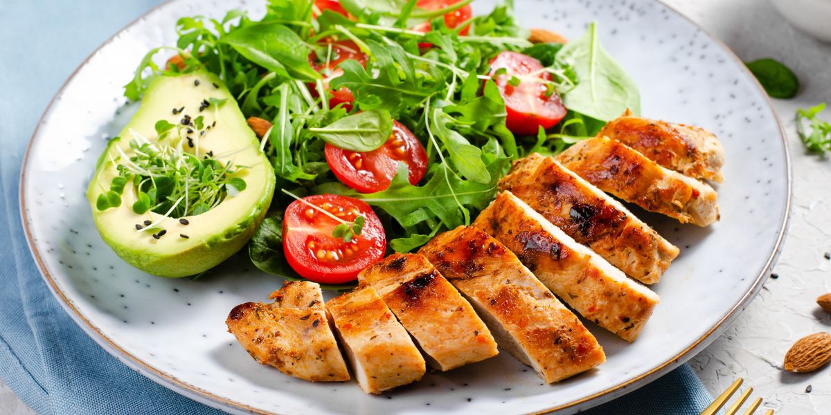 Grilled chicken salad and avocado